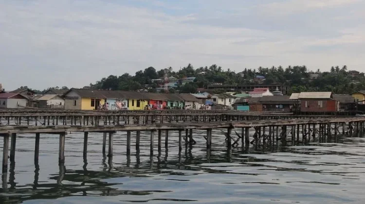 Pahami Masyarakat Indonesia Membangun Pemukiman di Atas Air