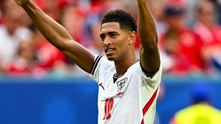 Gol Penentu Bellingham Bawa Inggris ke Empat Besar