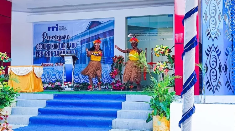 Sanggar Tari Cahaya Papua Jadi Bagian Sejarah Peresmian Gedung Baru RRI Jayapura