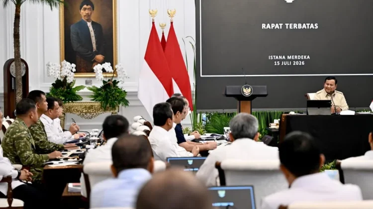 Presiden Pimpin Ratas Bahas Penguatan Program Nasional