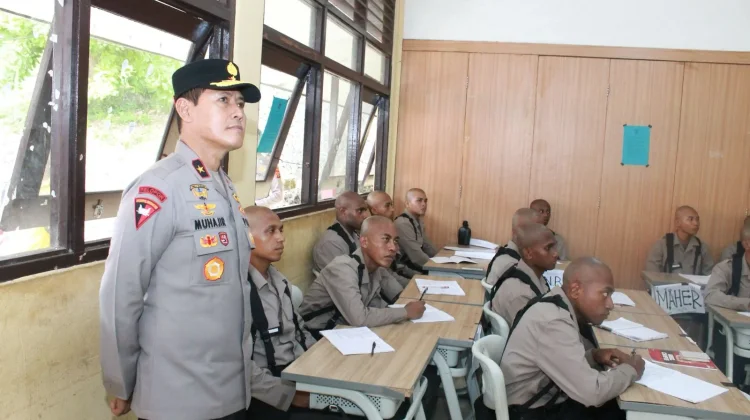 Tinjau SPN, Wakapolda Pastikan Kualitas Pendidikan Calon Bhayangkara di Papua