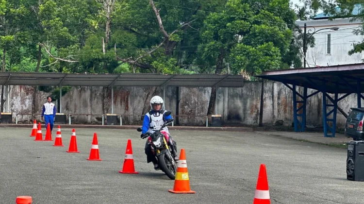 Komunitas Honda Papua Adu Kemampuan di Safety Riding Competition 2026