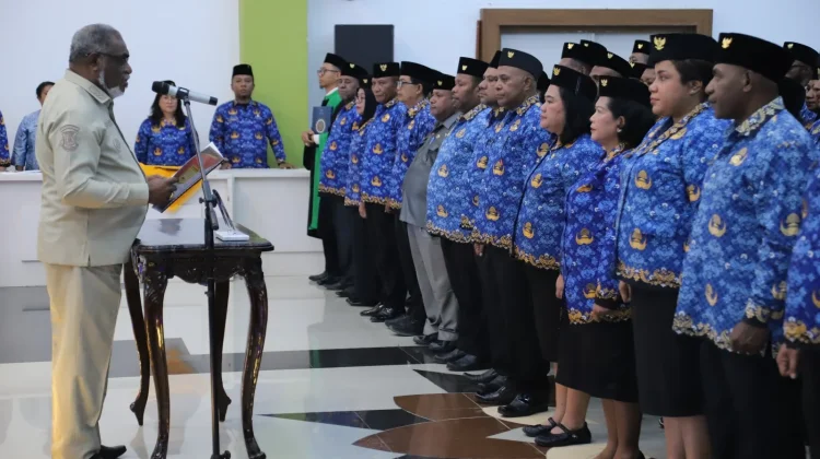 Abisai Ancam Ganti Pejabat Tak Berkinerja