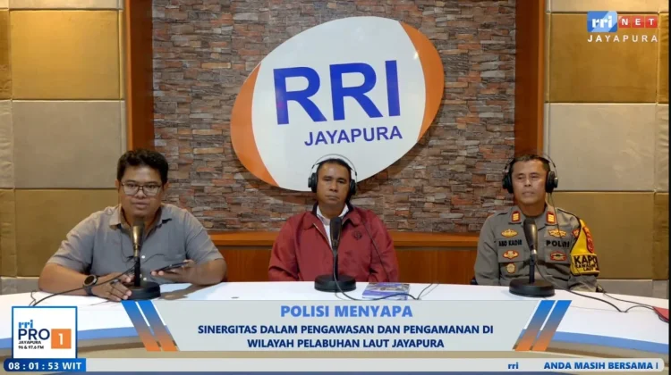 Pengawasan dan Pengamanan Wilayah Laut Jayapura.