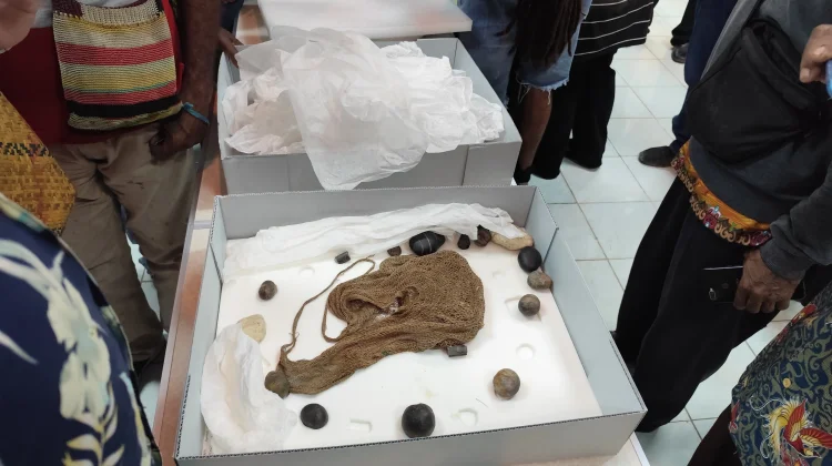 Seribu Artefak Papua Dipulangkan ke Museum Uncen
