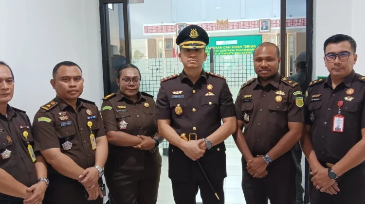 Kejari Nabire Yusri Prioritaskan Profesionalisme dan Pelayanan Hukum