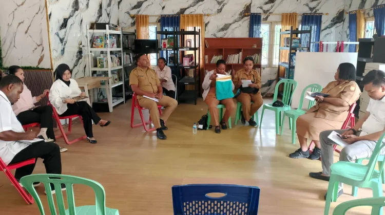 DPMK Jayapura Perkuat Pembinaan BUMKAM