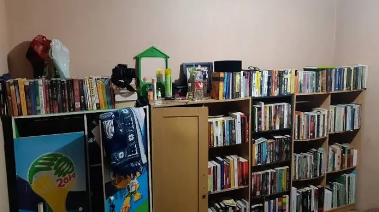 Tsundoku: Kebiasaan Membeli Buku tanpa Dibaca