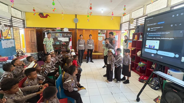 Satlantas Edukasi Tertib Berlalu Lintas sejak Dini