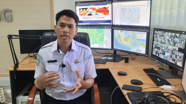 Waspada Karhutla, BBMKG Papua Catat 3.000 Lebih Hotspot di Papua