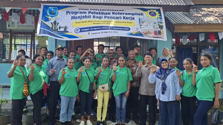Tingkatkan SDM, Dinsos Mamberamo Raya Gelar Pelatihan Menjahit bagi Pencari Kerja