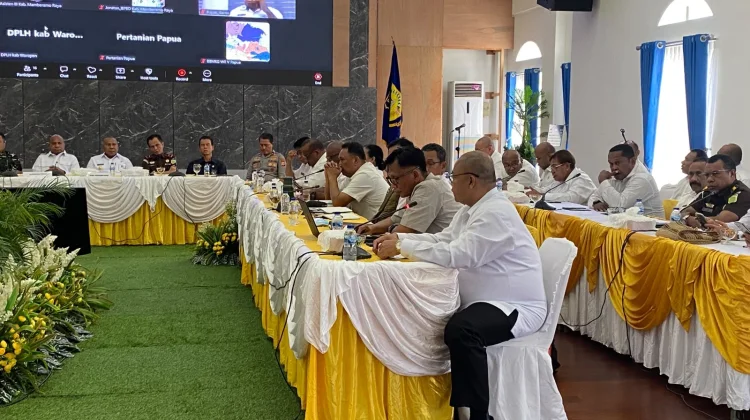 PT AMJ Siagakan Empat Mobil Tangki Antisipasi Karhutla