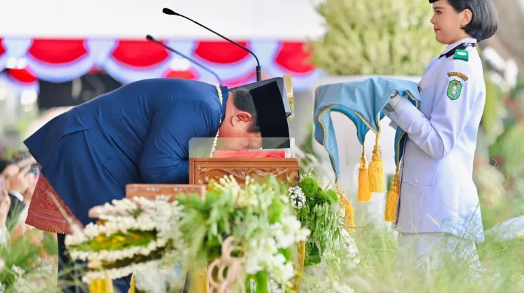 Presiden Pimpin Upacara Detik-Detik Proklamasi di Istana Merdeka