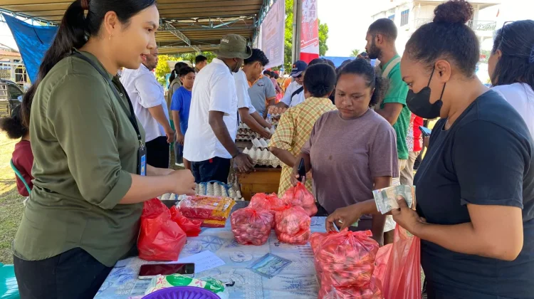 Gerakan Pangan Murah TVRI Papua Hadirkan Layanan Administrasi