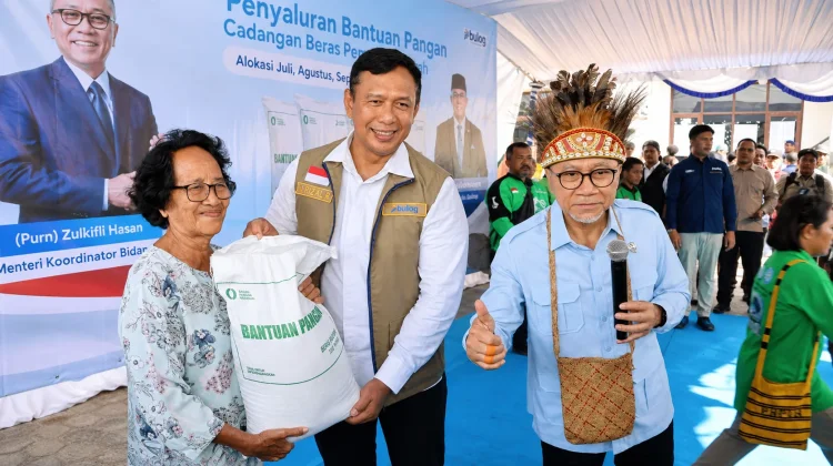 Dirut BULOG Pastikan Bantuan Pangan Tersalurkan hingga ke Pelosok Papua