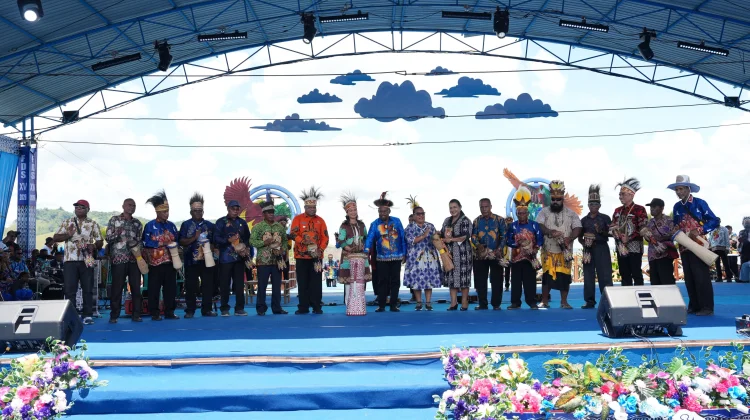 Wamenpar: Festival Danau Sentani Harus Berdampak ke Masyarakat
