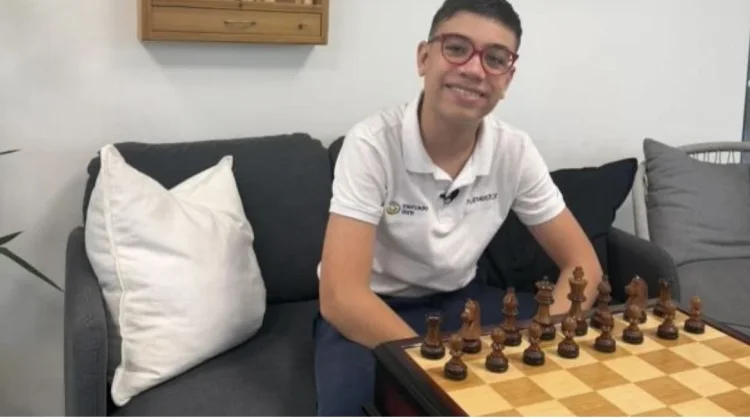 Faustino Oro Resmi Jadi Grandmaster Termuda Dunia di Usia 12 Tahun
