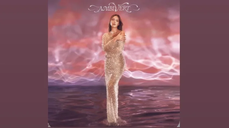 Dikala Cinta Tak Lagi Menetap: Memahami Makna Lagu 'Berpindah Hati' dari Raisa