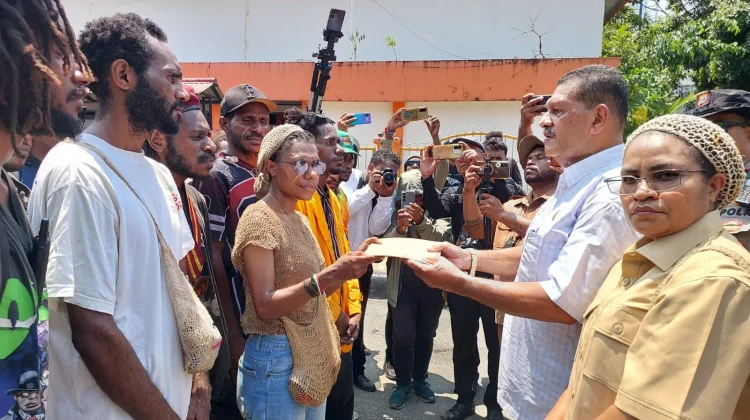 DPR Papua Pastikan Aspirasi Amperamada Tuntut Hentikan PSN Ditindaklanjuti