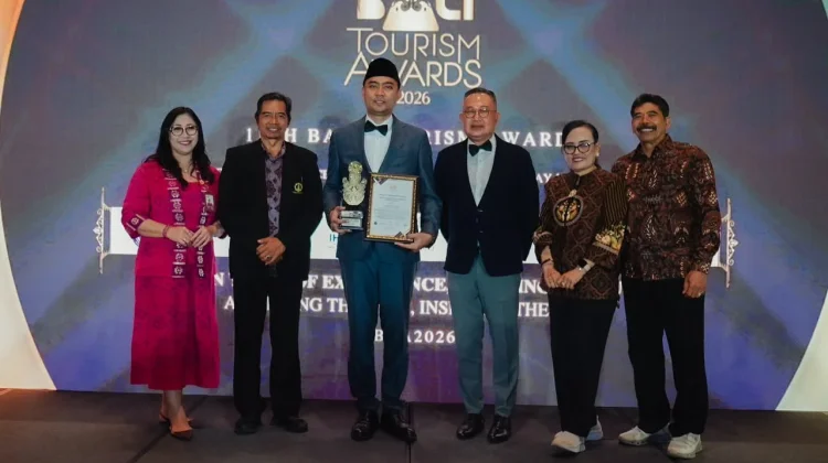 Menag Raih Penghargaan Berbasis Wisata Religi