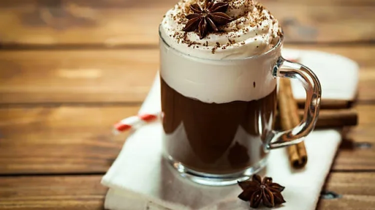 Minuman Tinggi Kalori, Teman atau Ancaman?