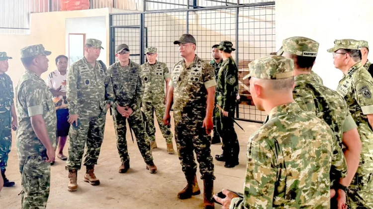 Wakil Panglima TNI Tinjau Pembangunan Yonif TP 859 dan Kampung Nelayan Merah Putih