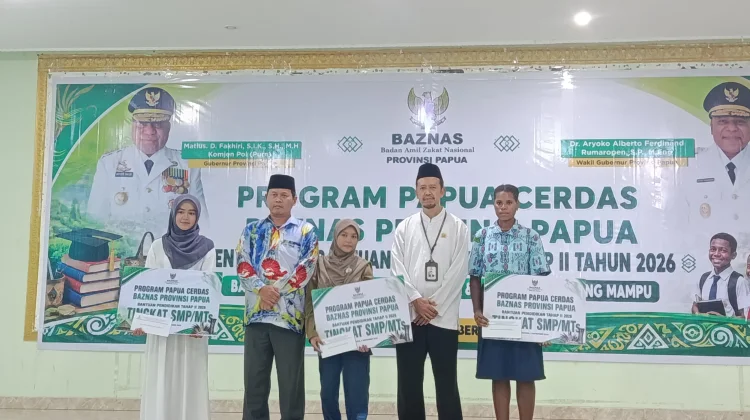 BAZNAS Papua Salurkan Beasiswa untuk 707 Pelajar dan Mahasiswa