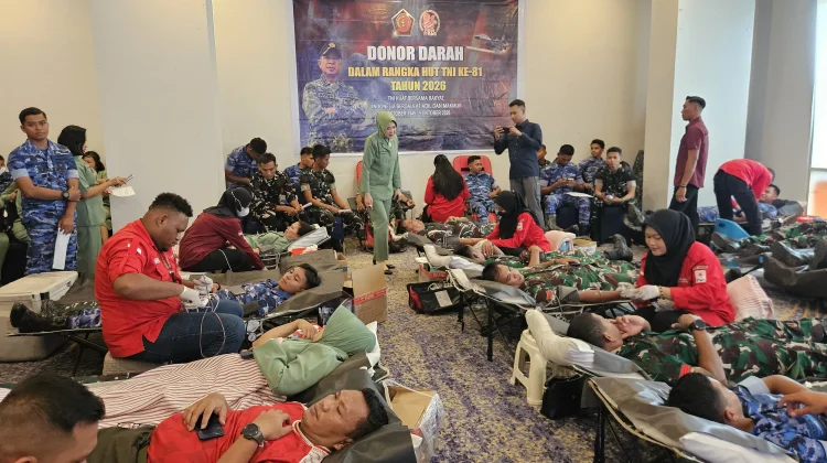 Ribuan Warga di Papua Mendapatkan Layanan Kesehatan jelang HUT TNI