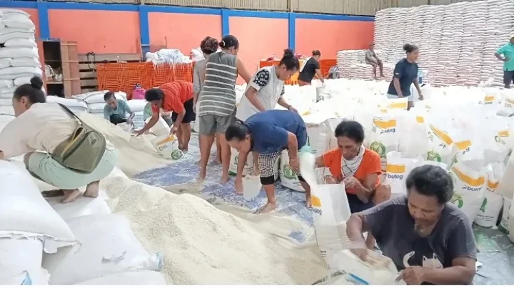 Wali Kota Jayapura Tegaskan Bansos Beras Tak Boleh Dijual
