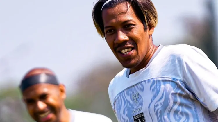 Bima Ragil Ungkap Pentingnya Dukungan Suporter untuk Persipura