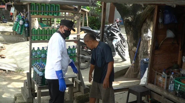 Bahu Jalan Jadi Tempat Usaha, Pemkot Jayapura Bertindak