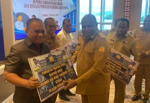 Pemprov Papua Salurkan Rp5,75 Miliar Hibah ke Sembilan Lembaga