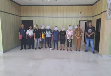 Kantor Imigrasi Jayapura Mendeportasi Lima WNA Asal PNG Melalui PLBN Skouw