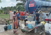 Pertamina Salurkan Air BErsih untuk Korban Banjir