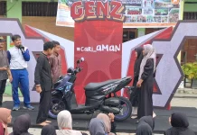 Edukasi #Cari_Aman di Pesantren Kilat SMAN 2 Jayapura