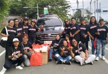 Perempuan Maluku Kota Jayapura Berbagai Ratusan Takjil