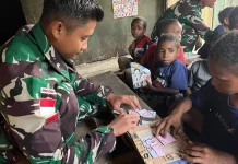 Hadirkan Rumah Baca, TNI Dorong Anak Papua Gemar Membaca dan Menulis
