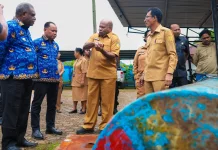 Gubernur Papua Pastikan Kompensasi Rumpon Nelayan Dibayar