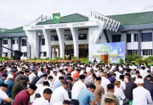 Kodam XVII/Cenderawasih Menggelar Sholat Idul Fitri Bersama Prajurit dan Warga
