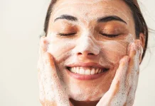 Double Cleansing: Rahasia Kulit Wajah Sehat dan Bercahaya