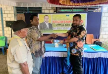 Serap Aspirasi di Kampung Borai, Denny Bonai Prioritaskan Program Hunian Layak