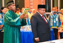 Alibaham Resmi Jadi Komisaris Non Independen Bank Papua