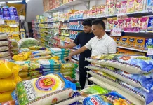 Satgas Pangan Polresta Jayapura Kota Monitoring Harga Sembako di Entrop