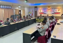 Pimpin Lat Pra Ops Ketupat Cartenz-2026, KabaG Ops Tekankan Pelayanan