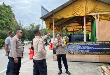 KBP Fredrickus Maclarimboen Tinjau Langsung Pos Pengamanan Ops Ketupat Cartenz