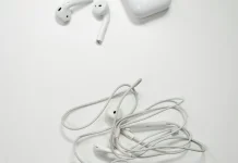 Earphone Kabel Kembali Diminati di tengah Dominasi Nirkabel