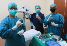 Sambut HUT Kodam, Rindam dan TP-PKK Jayapura Gelar Operasi Katarak Gratis