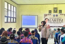 Polres Jayapura Tanamkan Nilai Kartini bagi Siswa