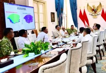 Ratas Presiden Bahas Pematangan Giant Sea Wall Pantura