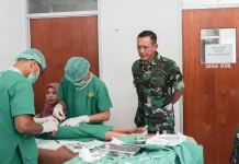 Kodam XVII/Cenderawasih Menggelar Khitanan Massal
